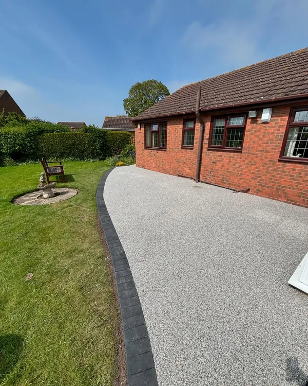 Silver Resin Drive & Wraparound Paths, real project photo 4