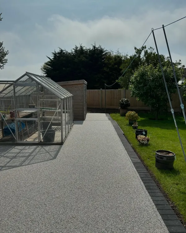Silver Resin Drive & Wraparound Paths, real project photo 6