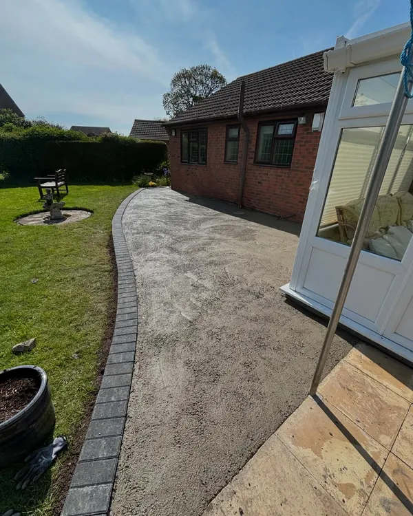 Silver Resin Drive & Wraparound Paths, real project photo 8