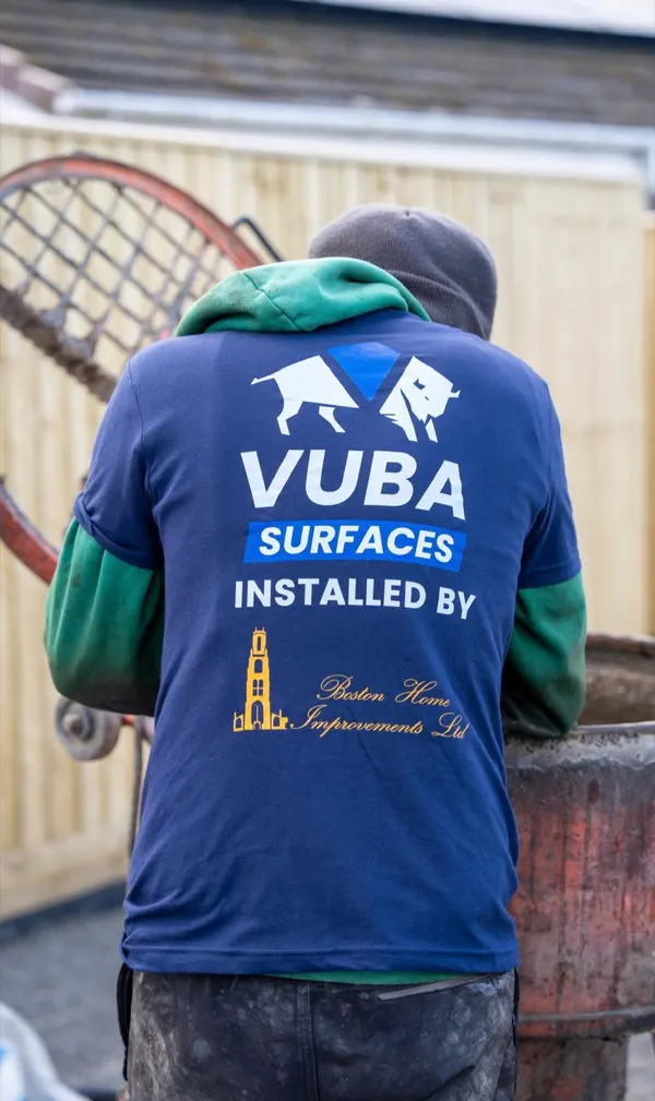 Installer in Vuba Surfaces approved workwear